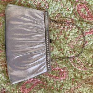 HL Vintage silver handbag/clutch purse with chain